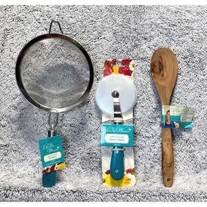 Pioneer Woman Frontier Collection Teal 3pc Kitchen Lot Strainer Pizza Cutter NEW